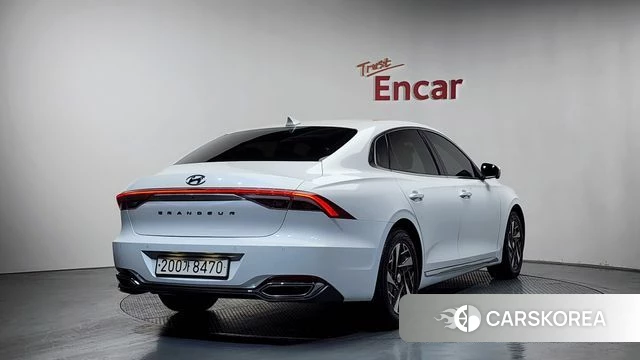 Hyundai The New Grandeur IG Hybrid id 3799855 из Кореи 12