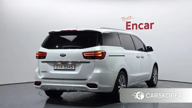 Kia The New Carnival id 3417976 из Кореи 12