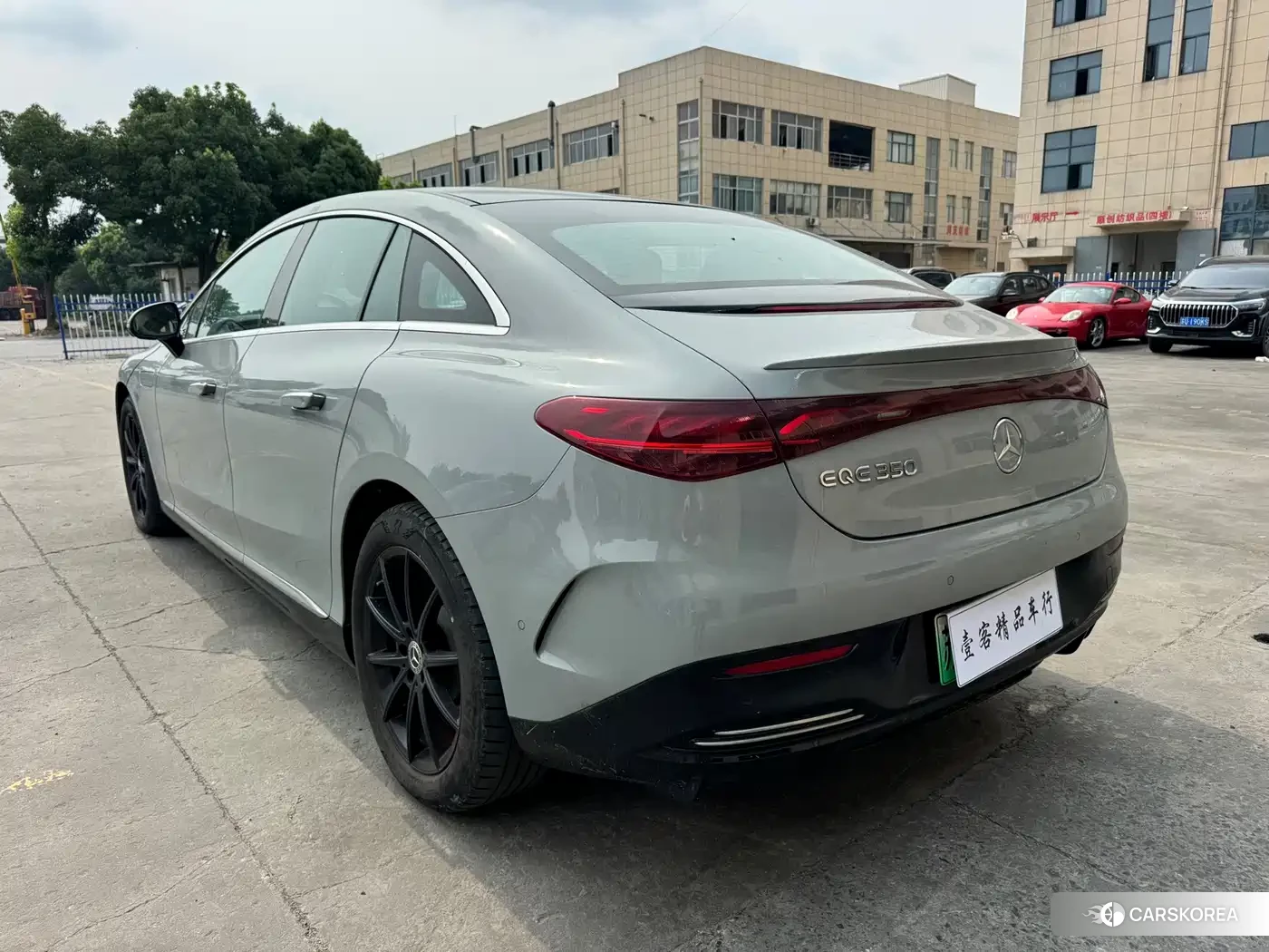 Mercedes-Benz EQE 2023 Silver/gray из Китая, фото 3