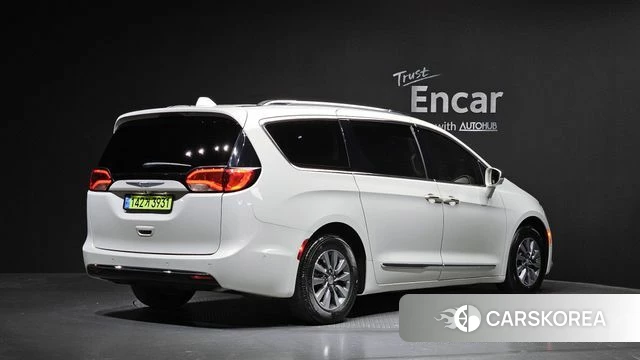 Chrysler Pacifica id 3954778 из Кореи 12