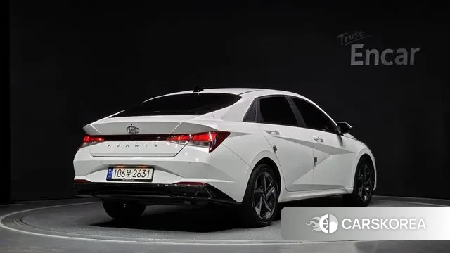 Hyundai Avante Hybrid (CN7) id 2964108 из Кореи 12