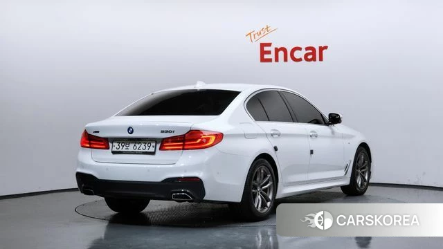 BMW 5 Series (G30) id 4397930 из Кореи 12