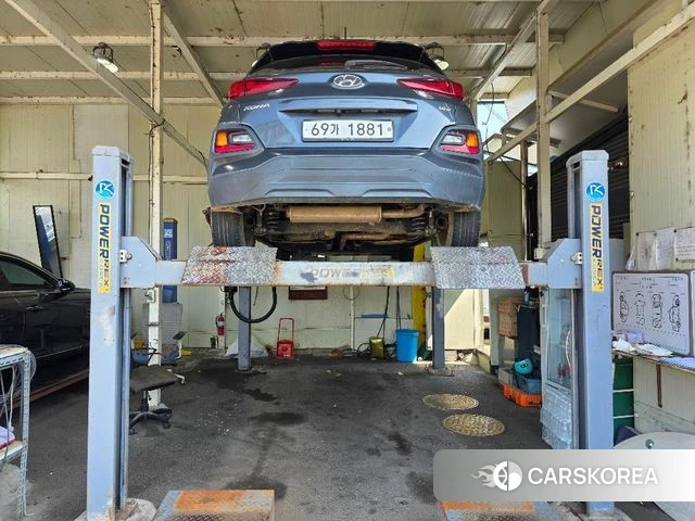 Hyundai Kona 2018 Серый из Кореи, фото 2
