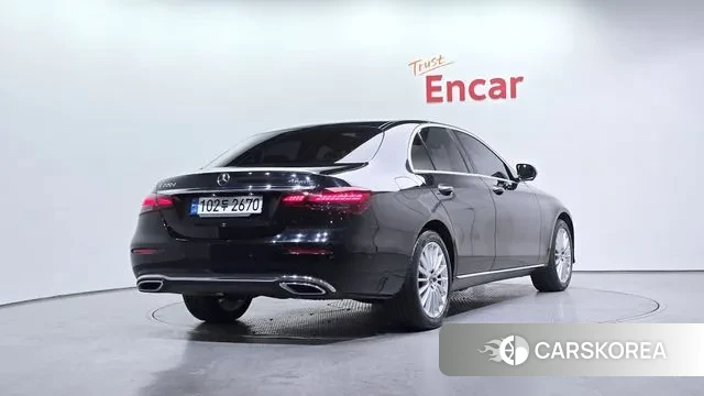 Mercedes-Benz E-Class W213 id 3690916 из Кореи 12