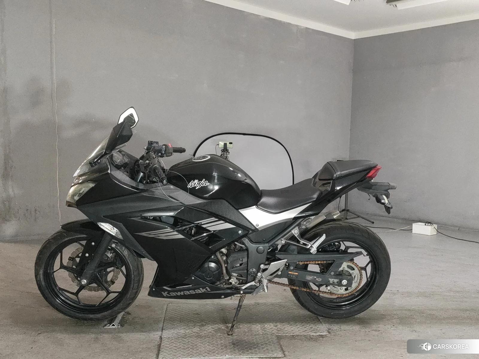 Проданный Kawasaki NINJA 250 2017 из Японии