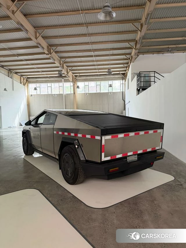 Tesla Cybercab id 4239504 из Китая 7