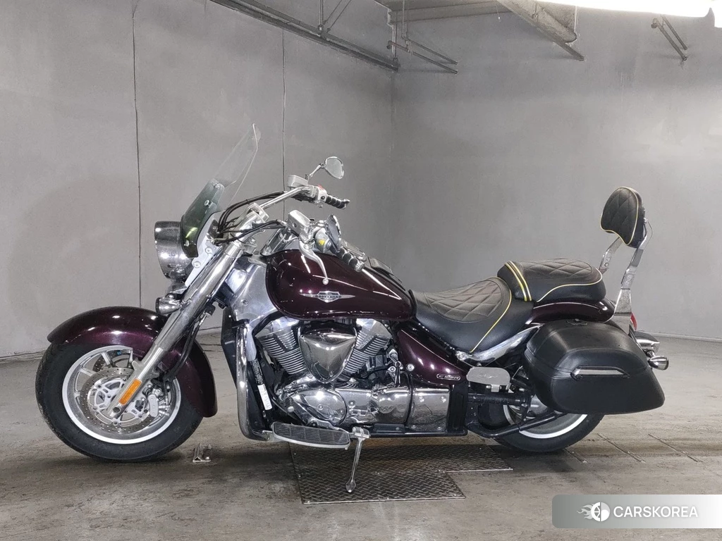 Проданный Suzuki BOULEVARD 1800 (C109R) 2015 из Японии