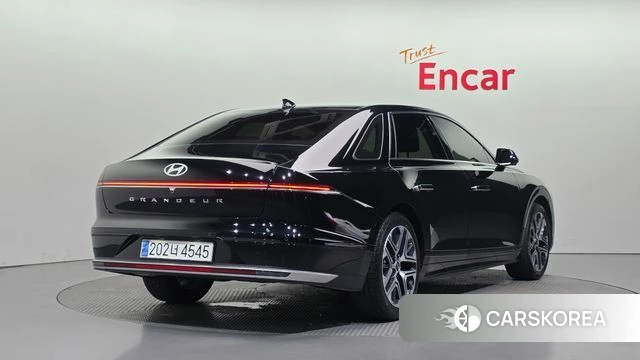 Hyundai Grandeur (GN7) id 4480447 из Кореи 12