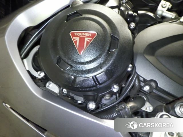 Engine photo