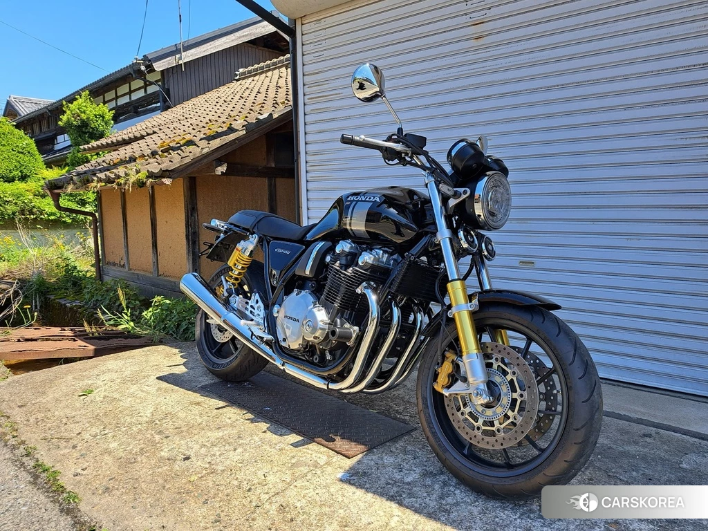 Проданный Honda CB1100RS 2017 из Японии
