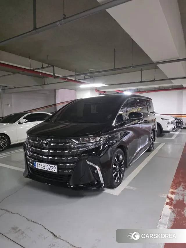 Toyota Alphard 4th Generation 2024 Черный из Кореи, фото 2