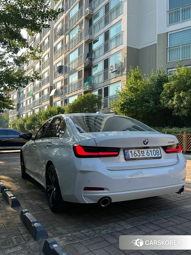 BMW 3 Series (G20) 2023 Белый из Кореи, фото 4