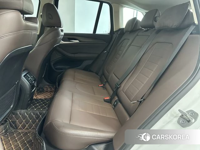 BMW X3 id 4275996 из Китая 12