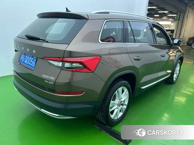 Skoda Kodiak 2019 Коричневый из Китая, фото 2