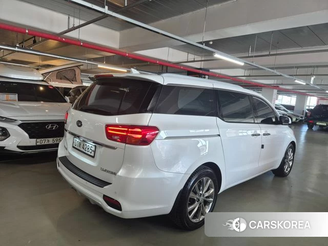 Kia The New Carnival id 3899950 из Кореи 12