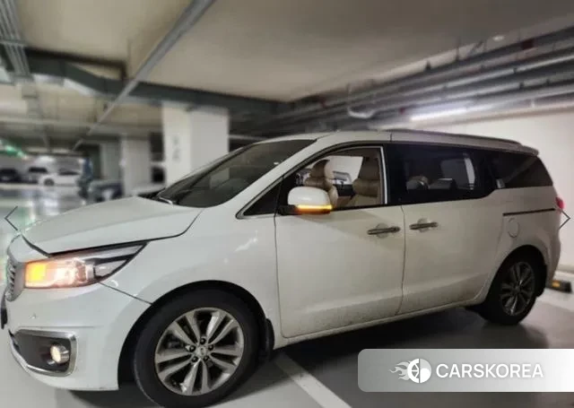 Kia All New Carnival id 3677704 из Кореи 9