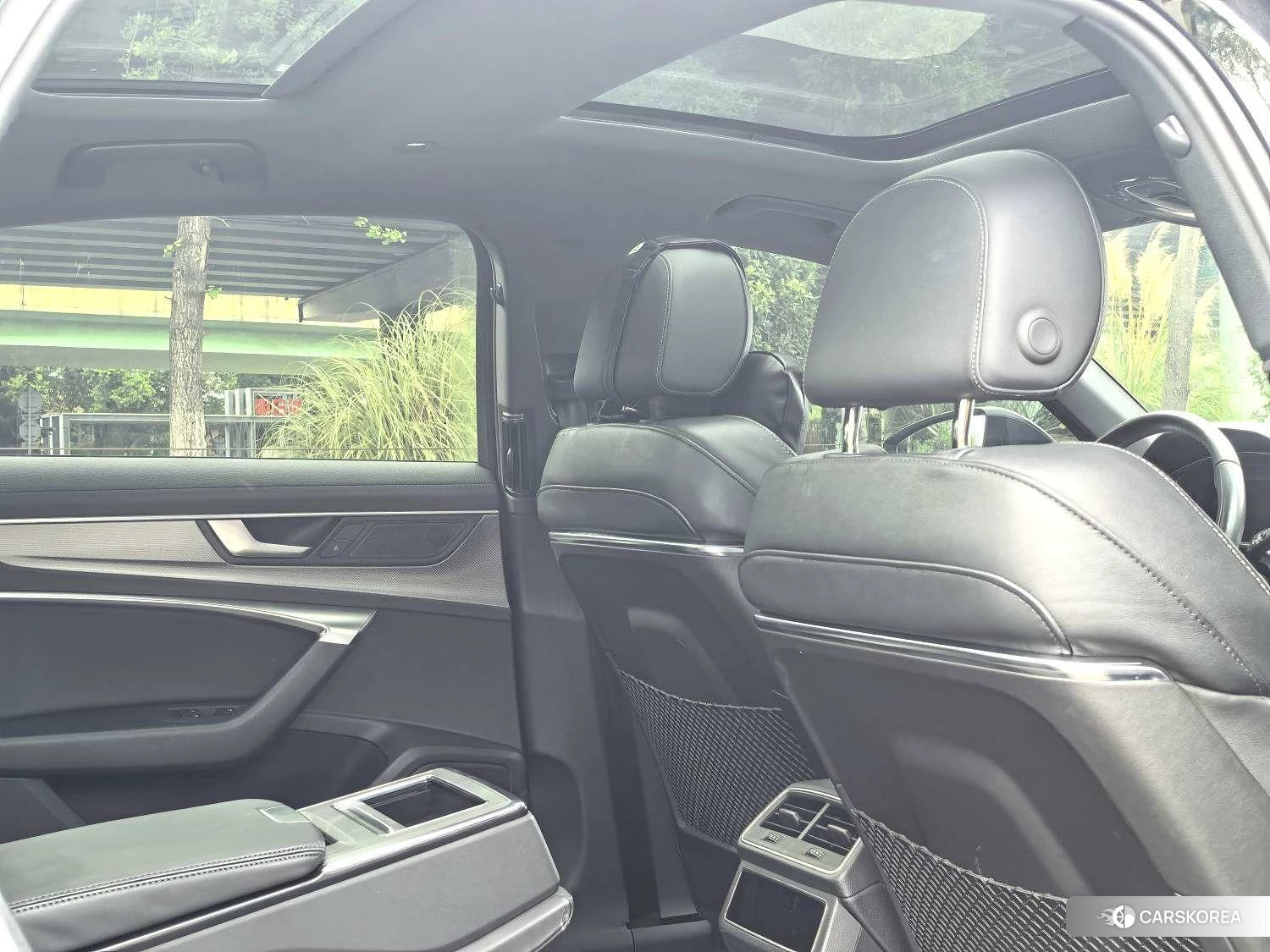 Audi A6L 2021 Черный из Китая, фото 2