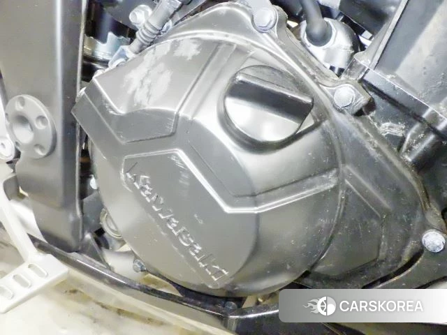 Engine photo