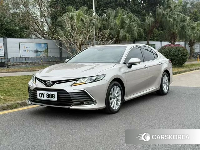 Toyota Camry 2022 Шампань из Китая, фото 2