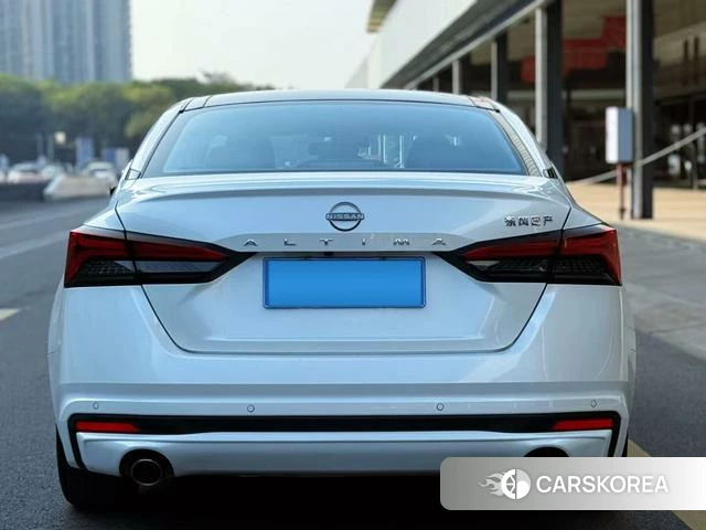 Nissan Teana 2023 Белый из Китая, фото 2