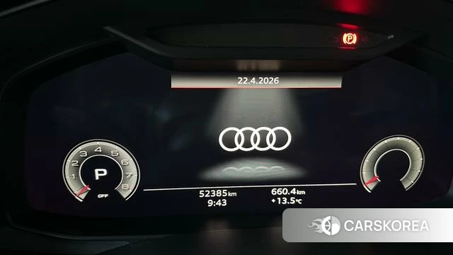 Audi A6L id 4207903 из Китая 9