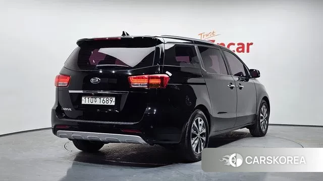 Kia All New Carnival id 3599193 из Кореи 12