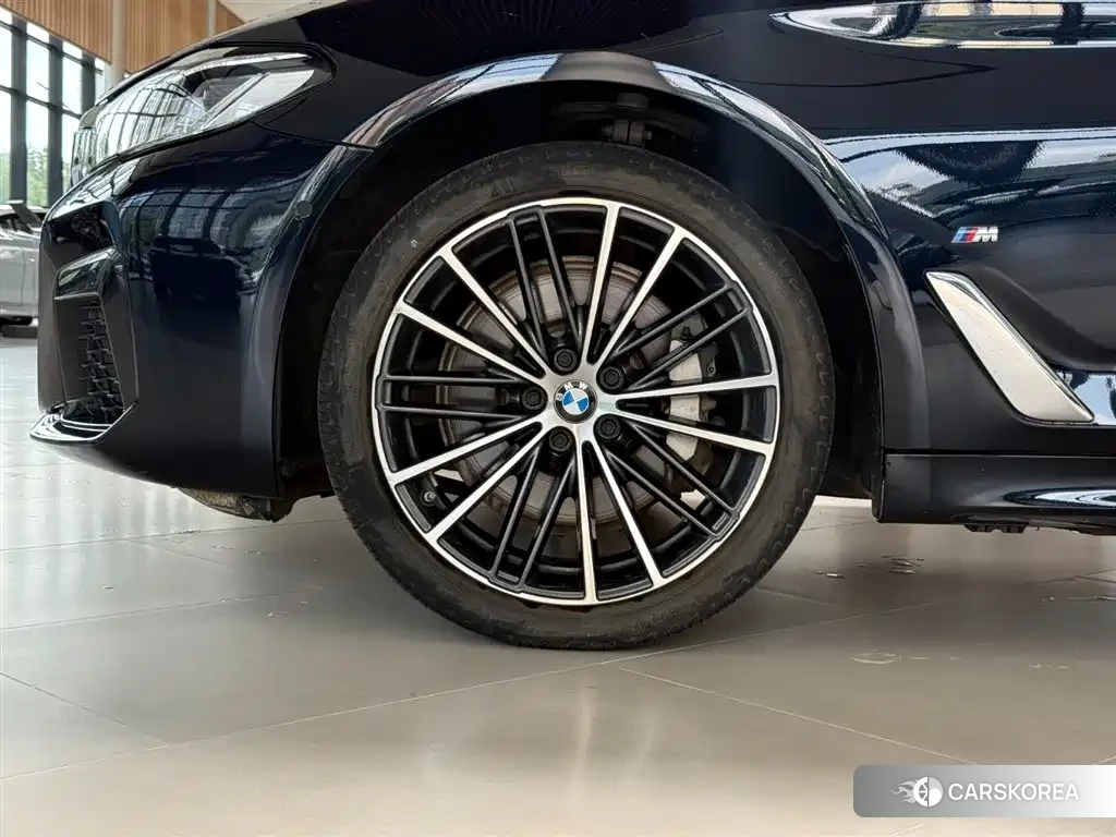 BMW 5 series id 4634729 из Китая 8