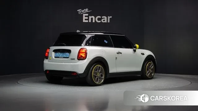 Mini Cooper Electric id 3401104 из Кореи 12