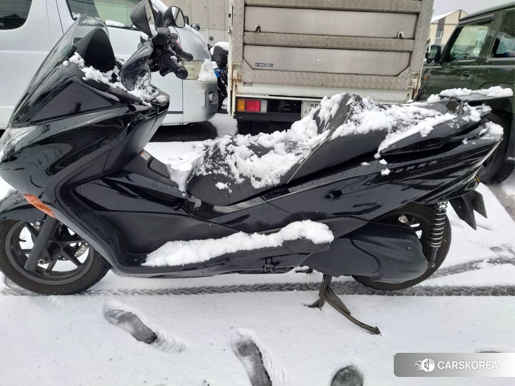 Проданный Honda FORZA Z 2012 из Японии, фото 2