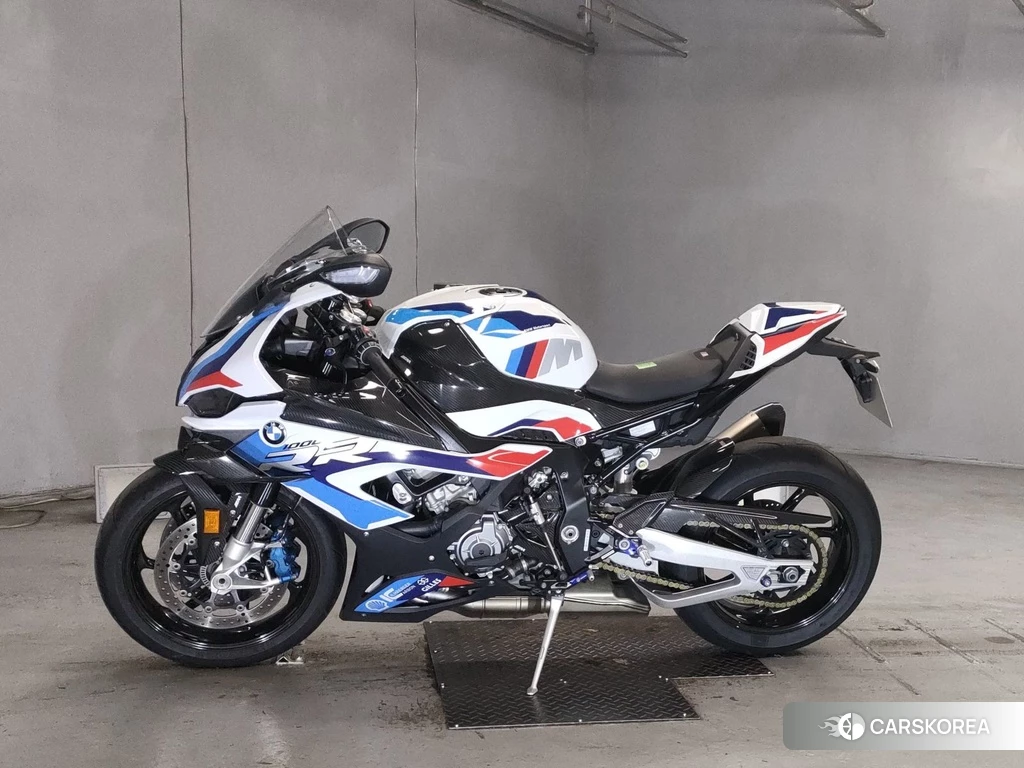 Проданный BMW M1000RR 2022 из Японии, фото 2