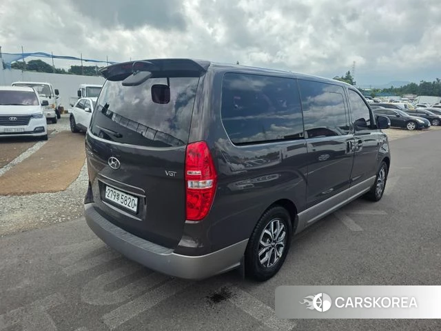 Hyundai The New Grand Starex id 4741801 из Кореи 7