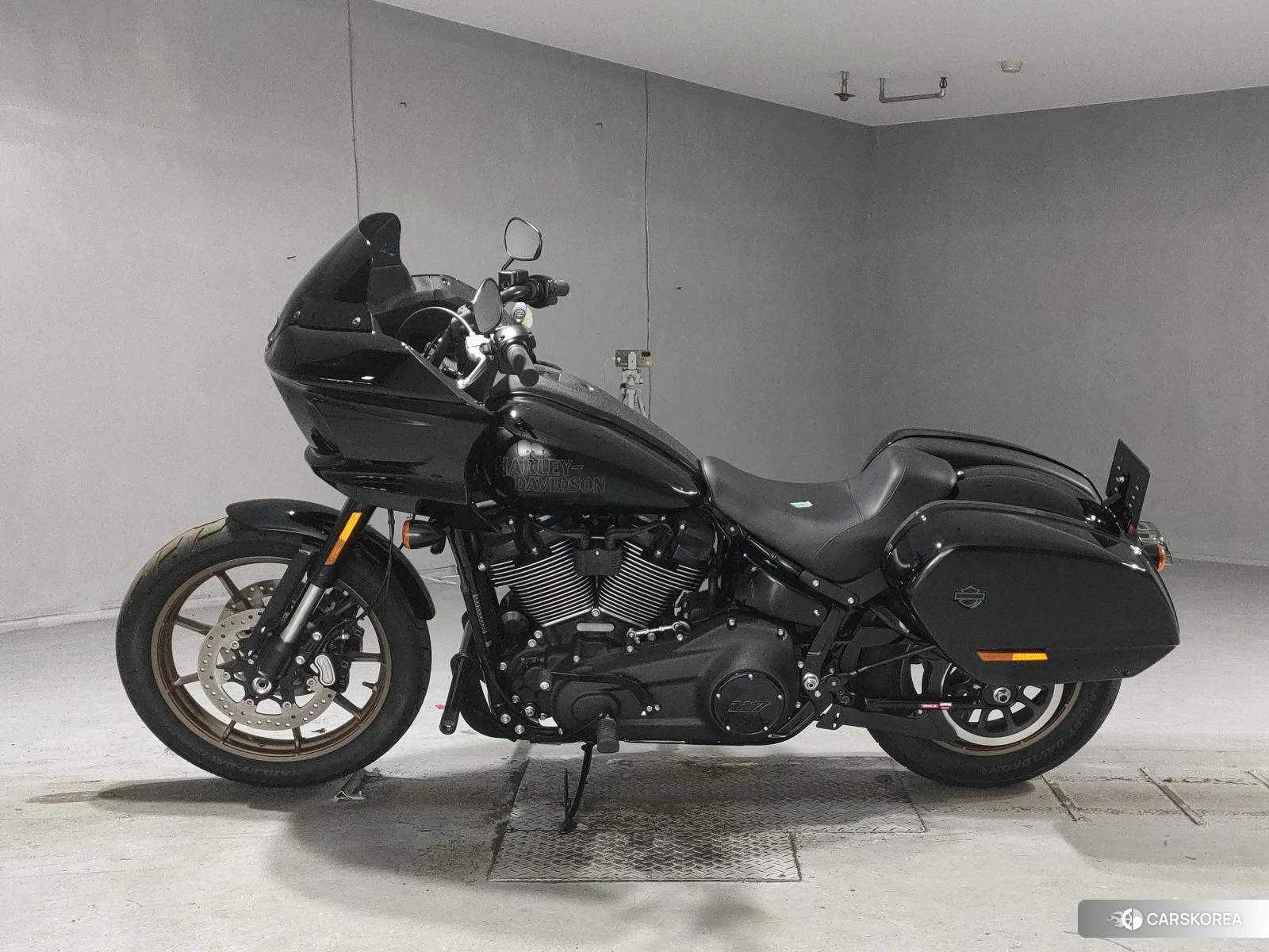 Harley-Davidson Softail Low Rider ST FXLRST1920 2024 из Японии, фото 2