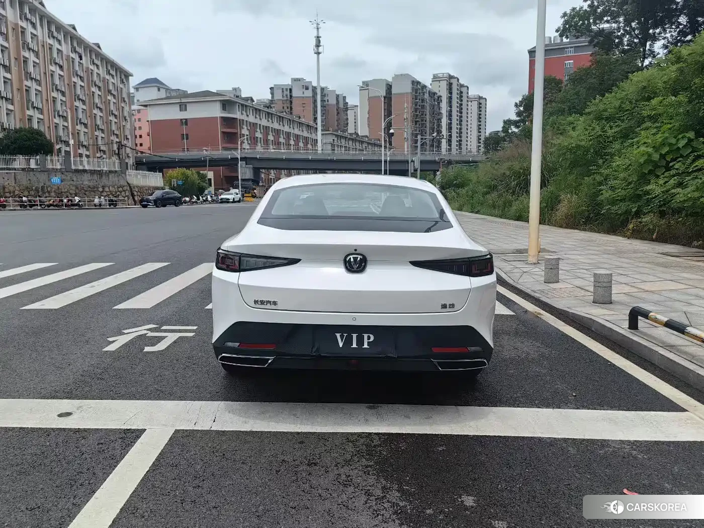 Chang'an Yidong 2025 Белый из Китая, фото 2