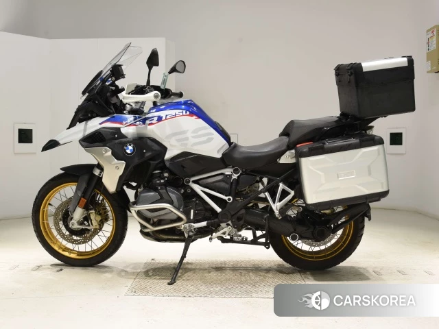 Проданный BMW R1250GS 2019 из Японии