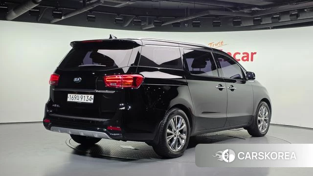 Kia The New Carnival id 4447082 из Кореи 12