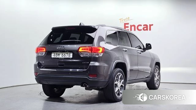 Jeep Grand Cherokee id 3828905 из Кореи 12