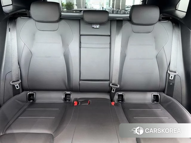 Mercedes-Benz GLA 2021 Белый из Китая, фото 2