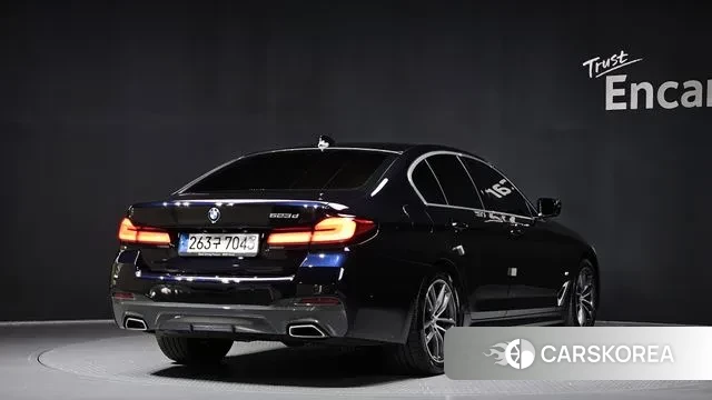 BMW 5 Series (G30) id 3318548 из Кореи 12