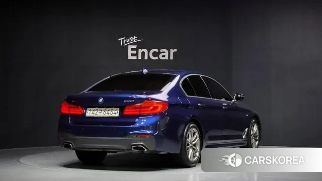 BMW 5 Series (G30) id 3558134 из Кореи 12