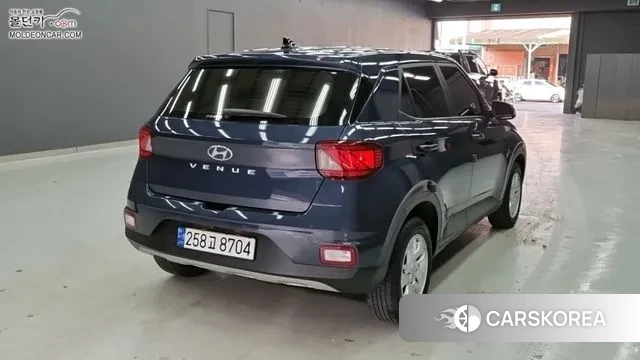 Hyundai Venue id 3412555 из Кореи 10