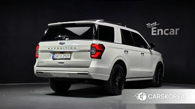 Ford Expeditation id 4456617 из Кореи 12