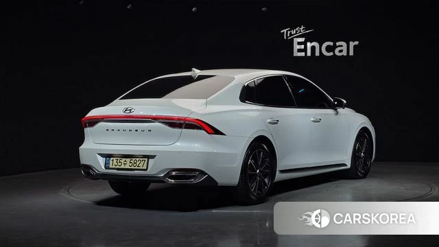 Hyundai The New Grandeur IG id 4224422 из Кореи 12