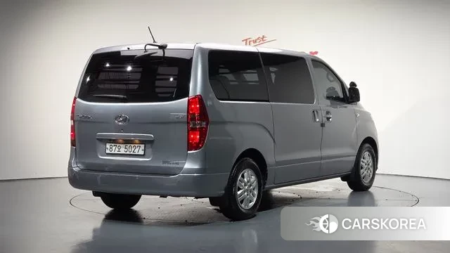 Hyundai The New Grand Starex id 3193289 из Кореи 12