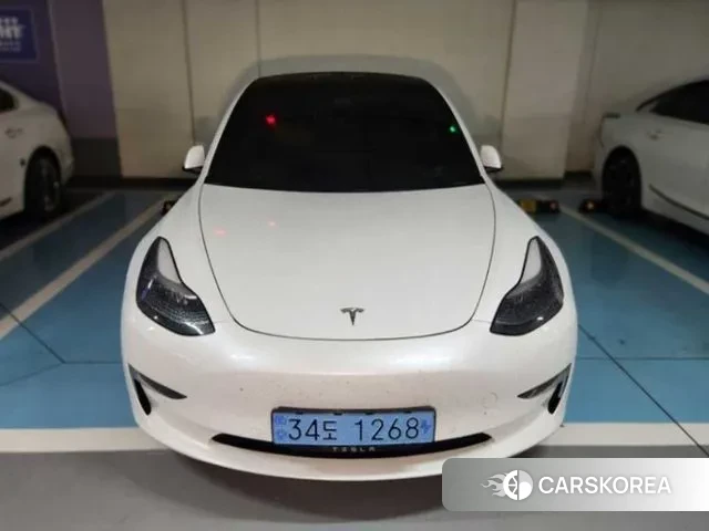Tesla Model 3 2021 Белый из Кореи, фото 2