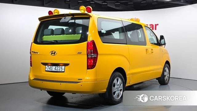 Hyundai The New Grand Starex id 3966383 из Кореи 12