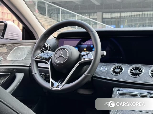 Mercedes-Benz CLS id 3902249 из Китая 9