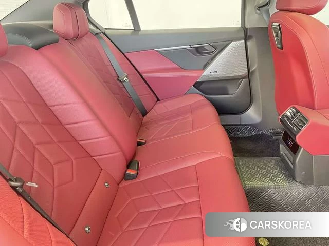 BMW 5 series id 4265106 из Китая 8