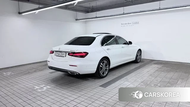 Mercedes-Benz E-Class W213 id 3787541 из Кореи 12