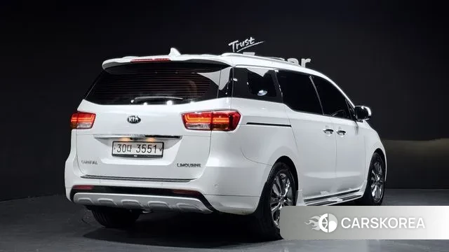 Kia All New Carnival id 3547596 из Кореи 12