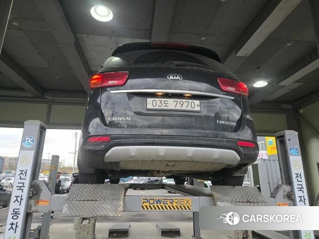 Kia The New Carnival 2019 Черный из Кореи, фото 2